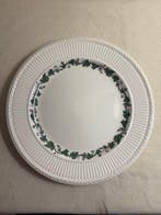 Wedgwood - Bord - Two Big Dinner Plates Stratford of, Antiek en Kunst