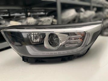 KIA STONIC LED KOPLAMP LINKS 92101-H8, Verzenden, Gebruikt, Kia