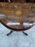 Table de jeux - Noyer