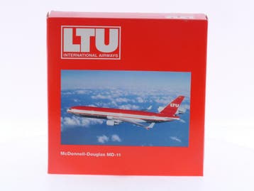 Schaal 1:500 Herpa 503310 LTU McDonnell Douglas MD-11 Reg..., Ophalen of Verzenden, Gebruikt