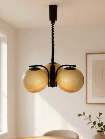 Lampe à suspendre - acrylique - Un plafonnier suspendu à