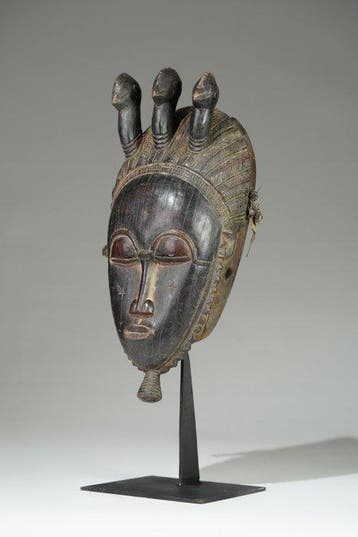 Een houten masker - Baule - Ivoorkust (Zonder minimumprijs)