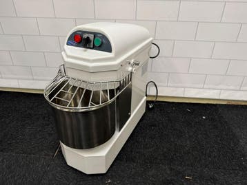 Spiraalkneder - 10 L - 6 Kg Deeg, Ophalen of Verzenden, Nieuw in verpakking, Bakkerij en Slagerij