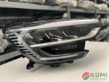 RENAULT MEGANE 4 LIFT FULL LED KOPLAMP RECHTS 260106131R, Verzenden, Gebruikt, Renault