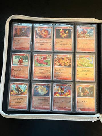 Pokémon - 250 Card - large and special reverse holo rare, Nieuw