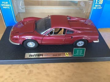 Anson 1:18 - Voiture miniature - Ferrari Dino 246 GT