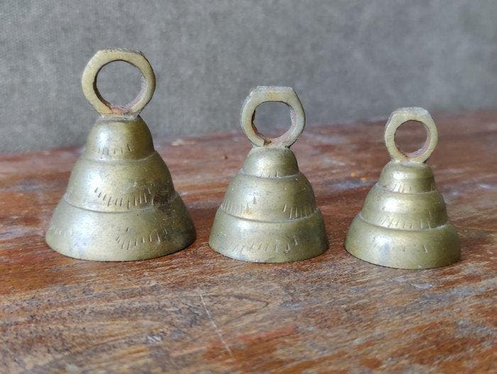 Decoratieve bel (6) - Antique Copper Bells, Antiquités & Art, Curiosités & Brocante
