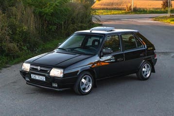 Skoda - Favorit Black Line - 48.044 Km - 1993