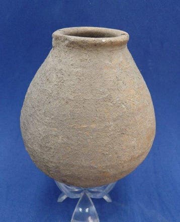 Holyland pottery vessel from the 1st millennium B.C. - 110