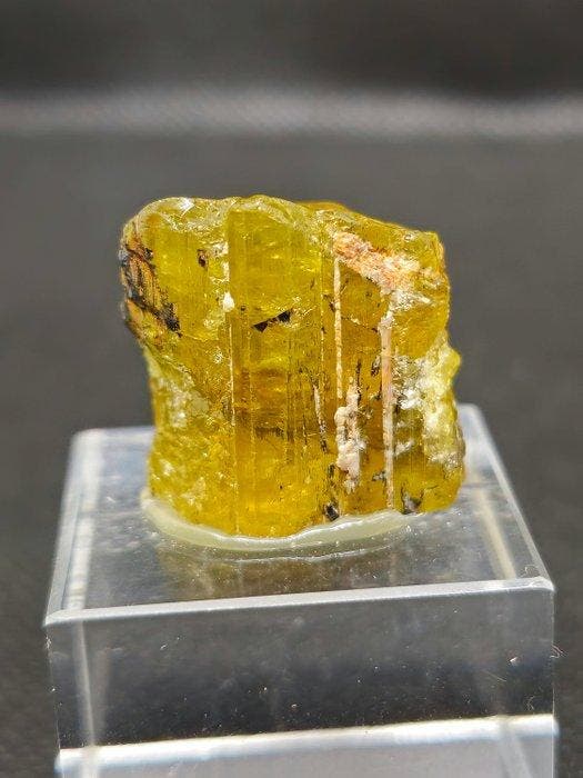 Cristal de tourmaline jaune canari Elbaïte Collection de, Verzamelen, Mineralen en Fossielen