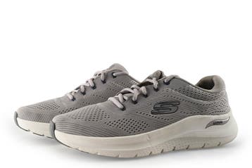 Skechers Sneakers in maat 46 Beige, Overige kleuren, Verzenden, Zo goed als nieuw, Skechers