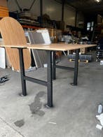 Duo Zit Sta Bureau Van Ahrend - Refurbished - Nieuwe bladen, Verzenden, In hoogte verstelbaar, Zo goed als nieuw