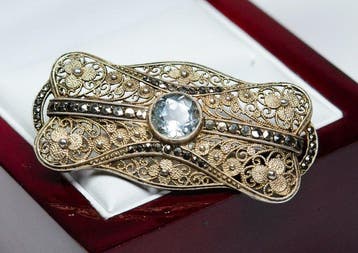 - 835 zilver - natuurlijke aquamarijn - marcasiet - Broche, Antiek en Kunst