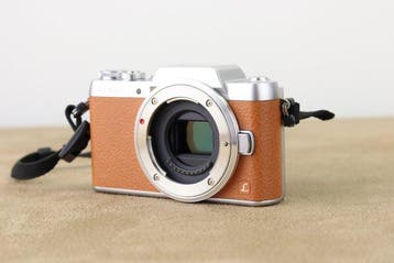 Panasonic Lumix DMC-GF7 Body + Accessoires Digitale camera, Audio, Tv en Foto, Nieuw