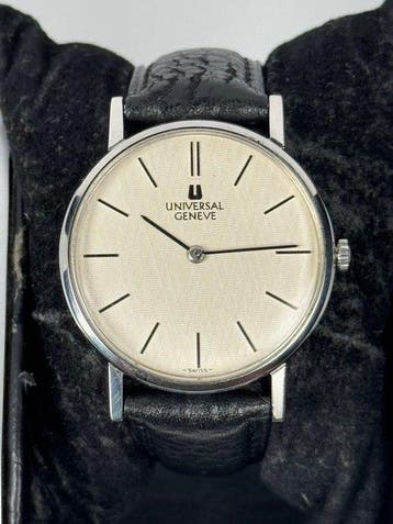 Universal Genève - Sans prix de réserve - 842 109 - Homme -