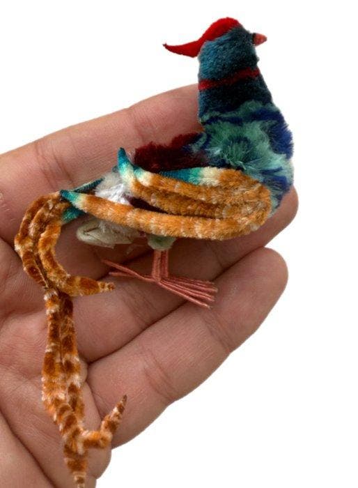 Fluweelzachte en minutieuze miniatuursculptuur Uccello, Antiquités & Art, Curiosités & Brocante