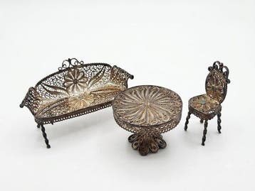 Beeldje - Miniature filigraan salon (3) - .800 zilver