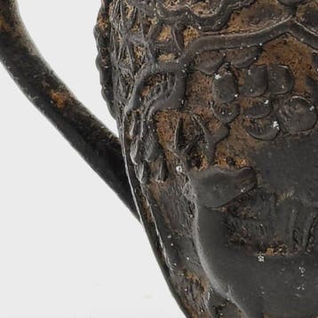 Chinois ancien Bronze Rare petite théière à décor de fleurs