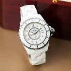 Chanel - J12 MOP & Diamond Quartz - H2422 - Unisexe -, Nieuw