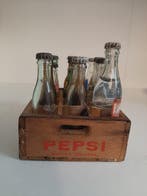 Pepsi Cola - Caisse (13) - Bois, Verre - Petite boîte Pepsi