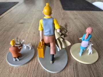 Moulinsart - 3 beeldjes van Kuifje - Kuifje met Bobbie, Nieuw