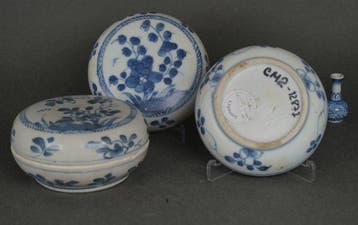 Kangxi-Yongzheng (1722-1725) - Doos (4) - Set van twee grote