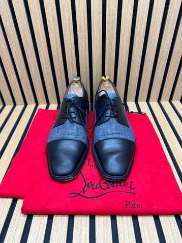 Christian Louboutin - Loafers - Maat: EU 43