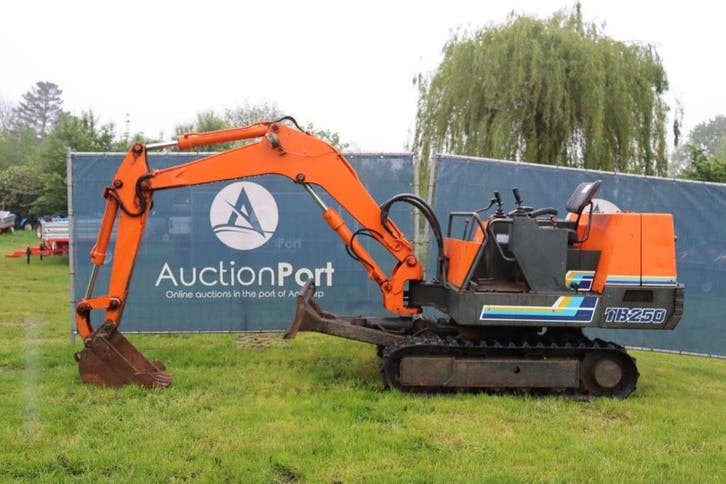 Veiling: Rupsgraafmachine Takeuchi TB250 Diesel, Zakelijke goederen, Machines en Bouw | Kranen en Graafmachines, Ophalen
