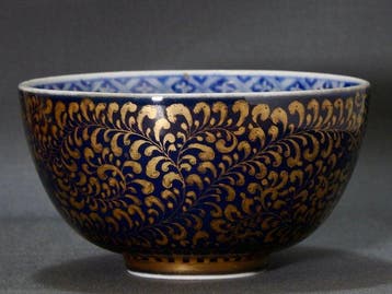 Ko-Imari Ruri-Glazuur Goud Arabeske & Nishiki-de Kom -