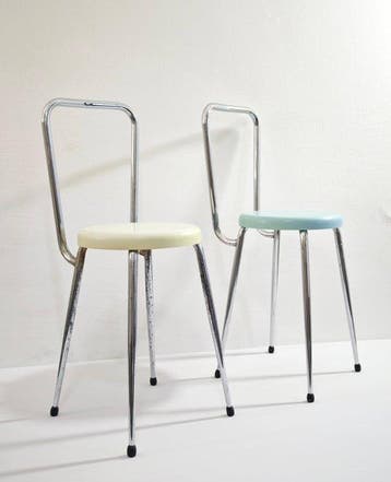 Stoel - Metaal, Plastic, Rubber, Chroom - Twee krukjes uit
