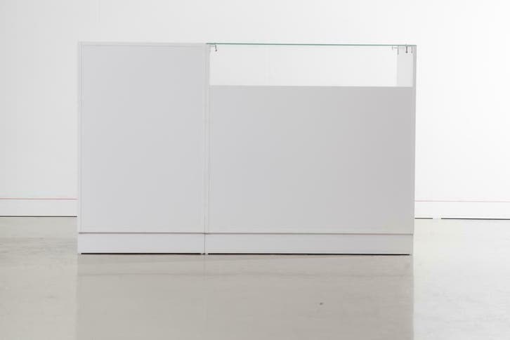 *TIP*  toonbank opstelling met vitrineglas 160 cm breed en, Articles professionnels, Aménagement de Bureau & Magasin | Commerce & Inventaire