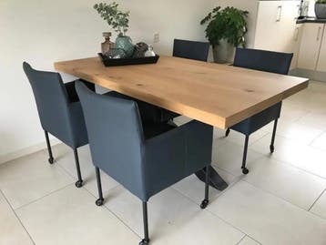 Set van 4 blauwe leren kuip eetkamerstoelen - met wieltjes, Ophalen of Verzenden, Nieuw, Eén