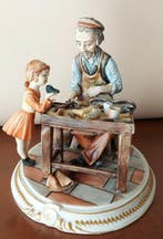 Capodimonte - Figuur - Il calzolaio - Remo B. - Porselein