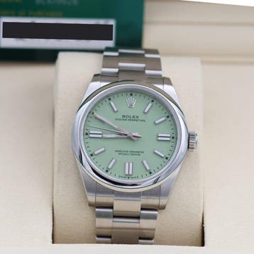 Rolex - Oyster Perpetual - 134300 - Heren - na 2025, Nieuw