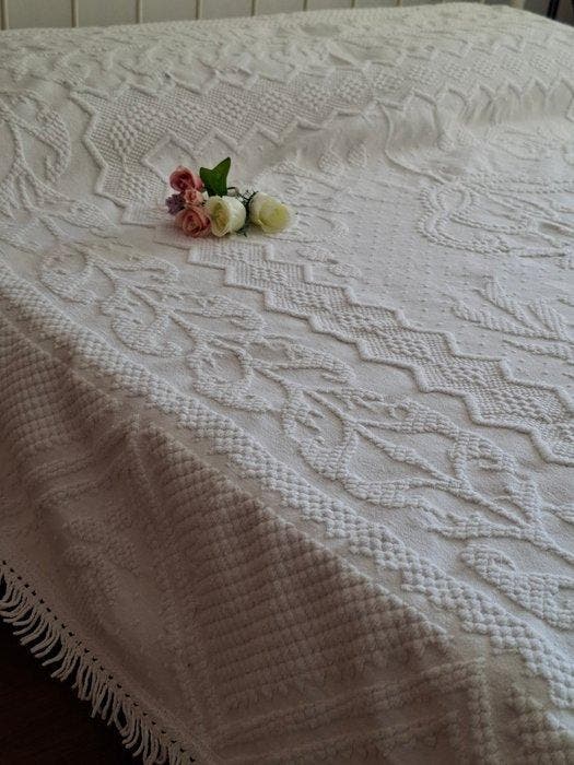 Spectaculaire sprei, gemaakt op een handweefgetouw met een, Antiquités & Art, Tapis & Textile