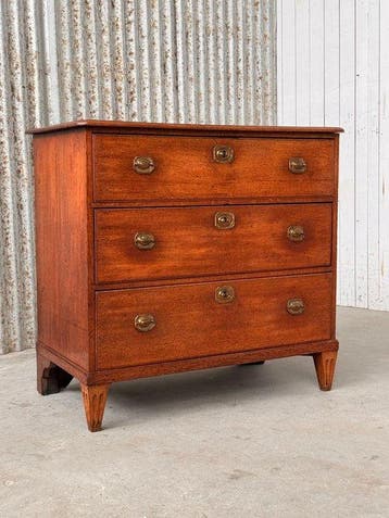Commode - commode, armoire à tiroirs, costumier, armoire à