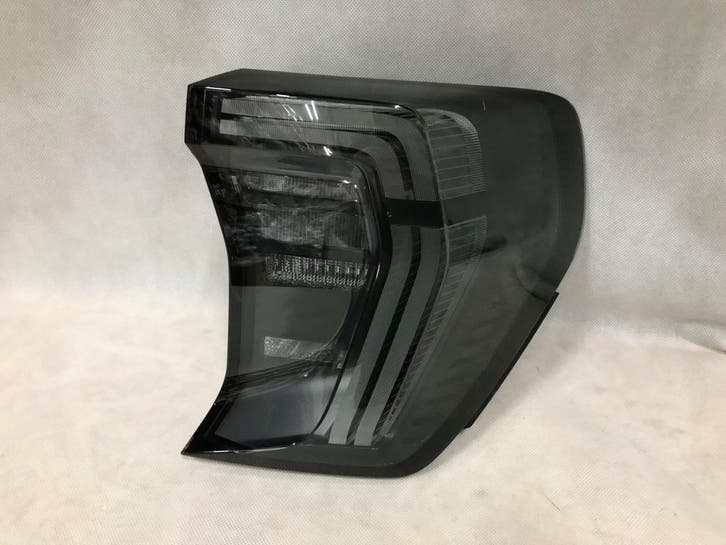 Ford Explorer 2024 - rechter LED achterlicht, Auto-onderdelen, Verlichting, Gebruikt, Verzenden