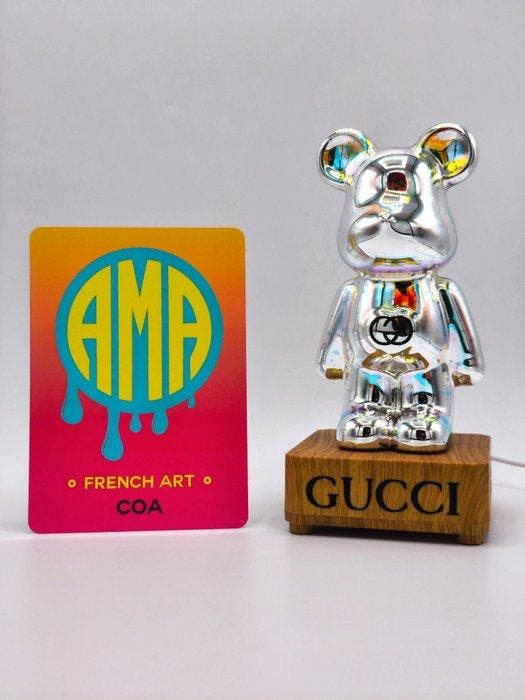 AMA • Pope (1985) - Aurora Borealis - Gucci, Antiquités & Art, Art | Objets design
