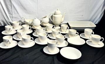 Wedgwood - Service de table (44) - Windsor - Porcelaine -