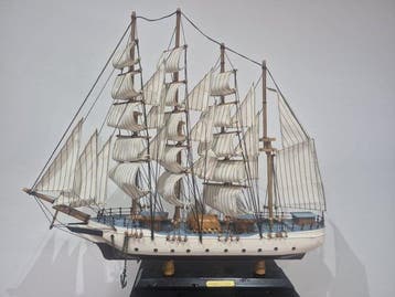 Modelschip - Grote Franse handgemaakte houten zeilschipmodel, Nieuw