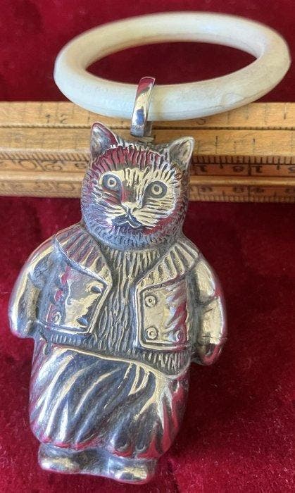 Antiek 1e gehalte zilveren rammelaar Tom Kitten (Beatrix, Antiquités & Art, Antiquités | Argent & Or