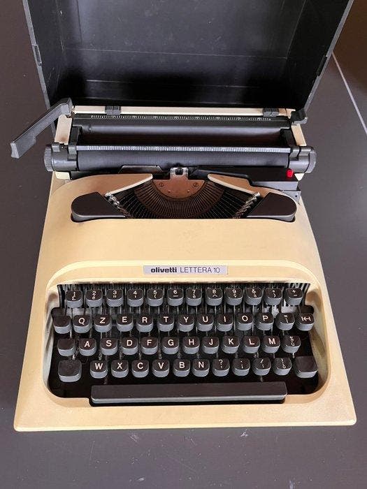 Mario Bellini - Olivetti, Lettera 10 - Typemachine -, Antiquités & Art, Art | Objets design