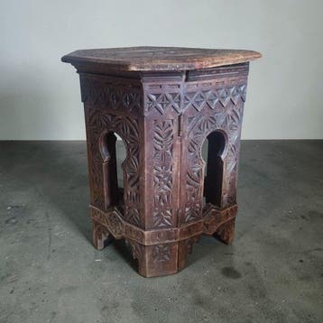 Bijzettafel - reliëfsnijder - Hout - Marokko - Begin 20e