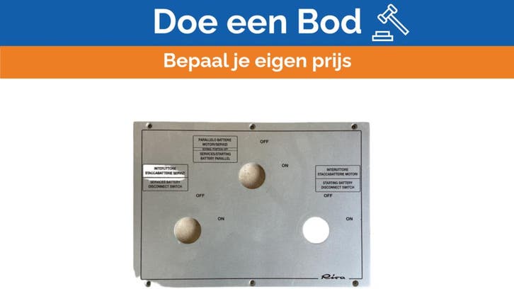 Bieden: Riva battery switch panel plate silver, Watersport en Boten, Bootonderdelen, Ophalen of Verzenden