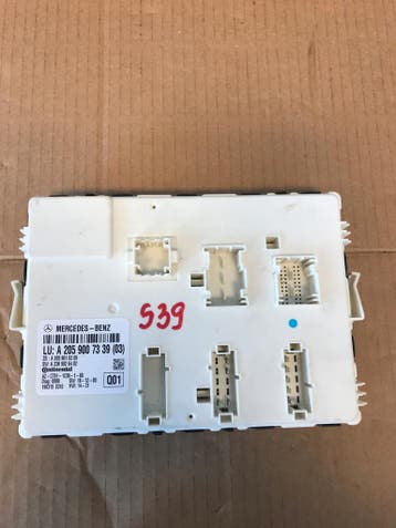 Mercedes C W205 module besturing A2059007339, Verzenden