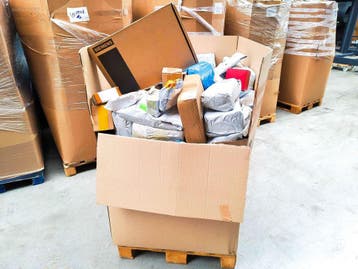 Pallet Postpakketten 148 kg netto, Nieuw