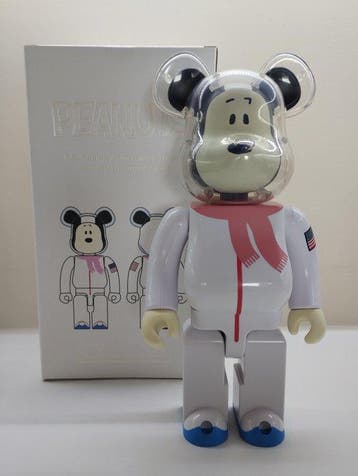 MEDICOM TOY x SNOOPY - ASTRONAUT SNOOPY 400 BEARBRICK