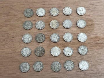 France. 10 Francs 1930/1934 Turin (lot de 25 monnaies en, Postzegels en Munten