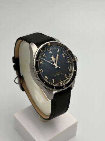 Hamilton - Khaki - H76205530 - Heren - 2025