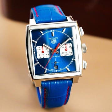 TAG Heuer - Monaco Caliber Heuer 02 Chronograph Blue Dial -, Handtassen en Accessoires, Nieuw